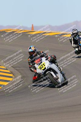 media/Oct-09-2022-SoCal Trackdays (Sun) [[95640aeeb6]]/Turns 9 and 10 (1050am)/